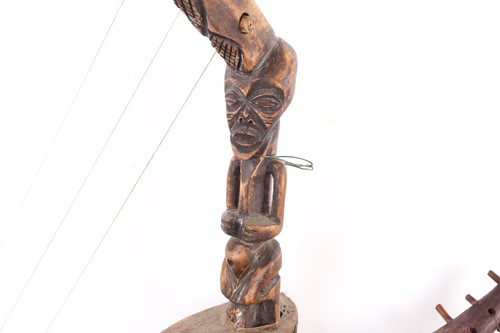 Lot 178 - Four West African bow harps, Adungu, 20th...
