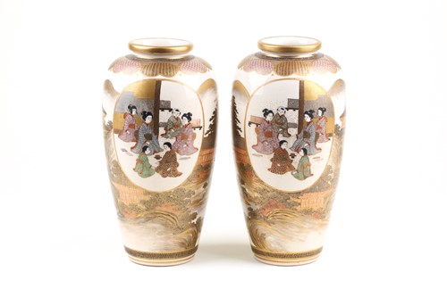 Lot 158 - A pair of Japanese mirror image Satsuma vases,...