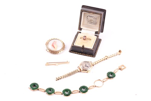 Lot 169 - A collection of jewellery including a 19th...