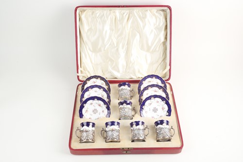 Lot 524 - A cased Edwardian Coalport porcelain coffee...