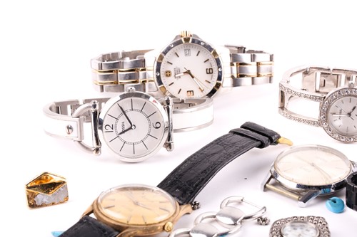 Lot 233 - A collection of modern wristwatches, including...