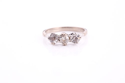Lot 23 - A diamond three stone ring, the three old-cut...