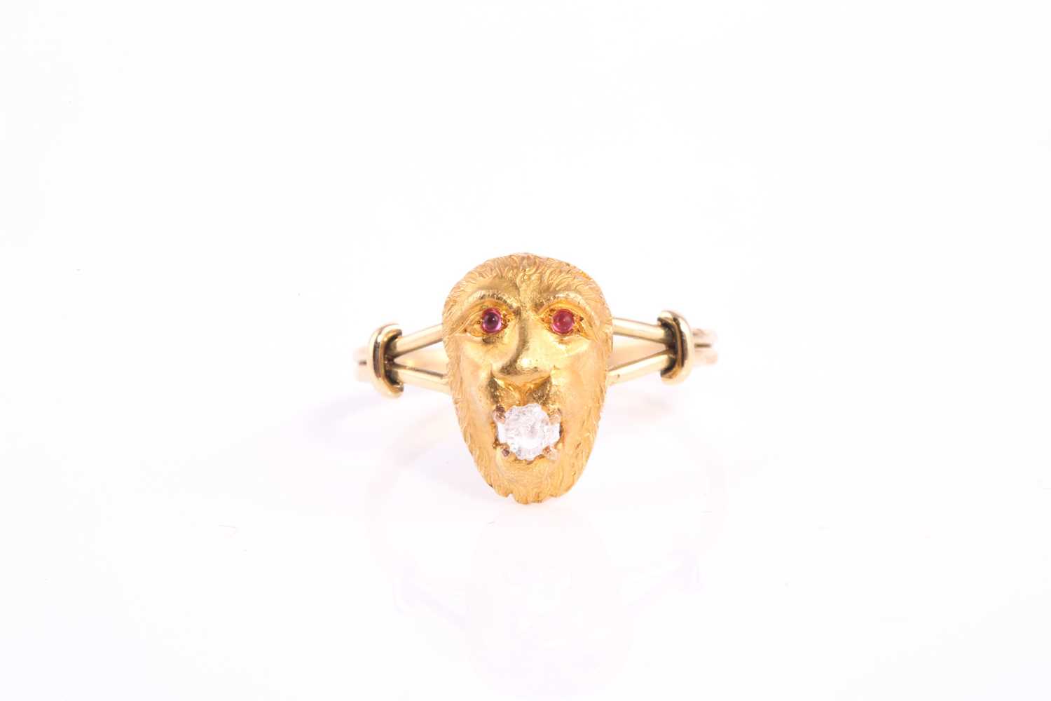 Lot 58 - An unusual novelty yellow gold monkey head...