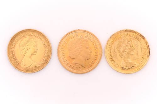 Lot 858 - Three half sovereigns; two dated 1982 and one...