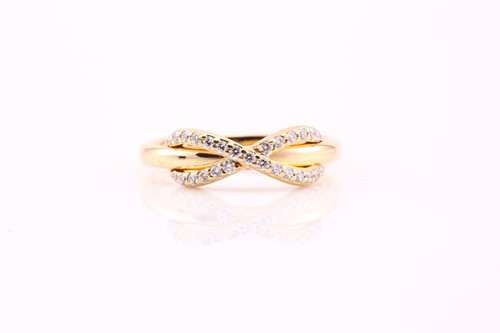 Lot 552 - Tiffany & Co. An 18 carat gold and diamond...