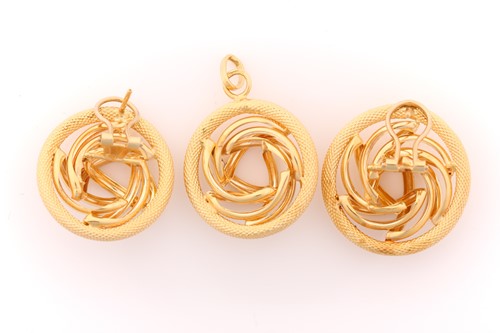 Lot 603 - A pair of 18 carat gold earrings and pendant...