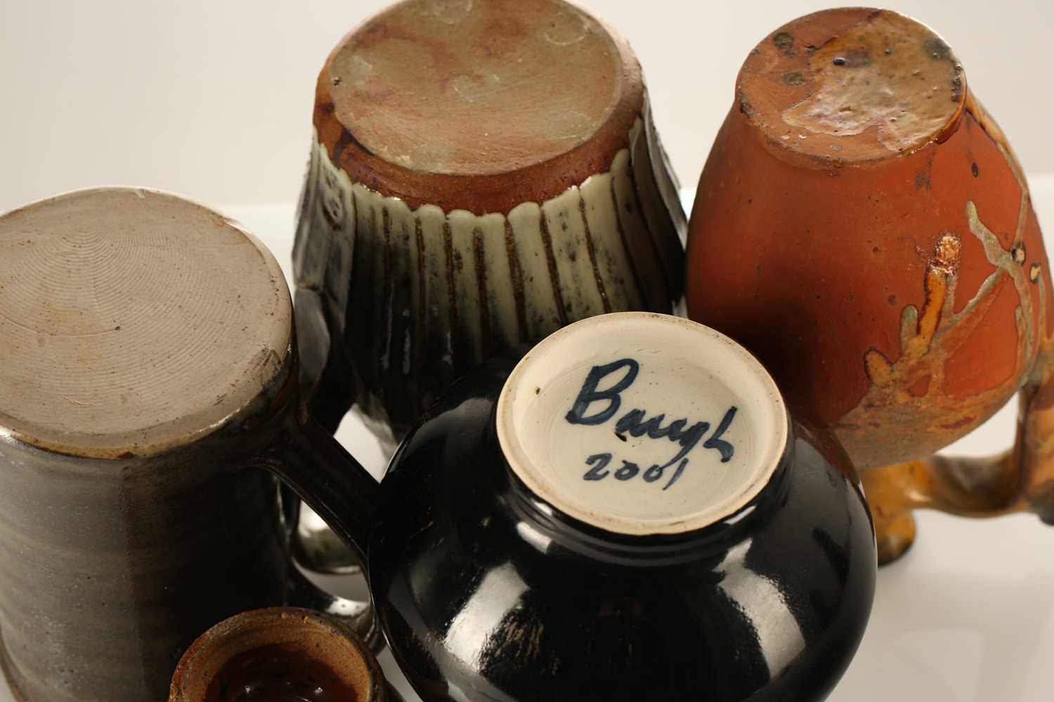 Lot 531 A Cecil Baugh (Jamaican) Studio pottery