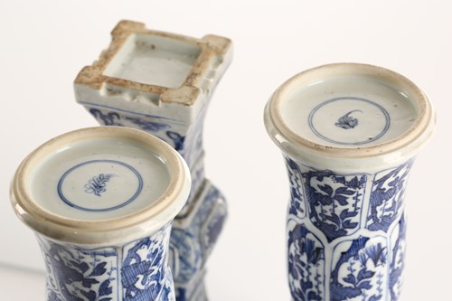 Lot 146 - A close pair of Chinese blue & white Gu vases,...