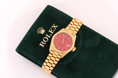 Lot 398 - A fully serviced lady's Rolex Datejust with...