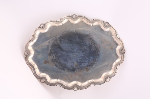 Lot 303 - An Italian 18th-century style silver (800)...