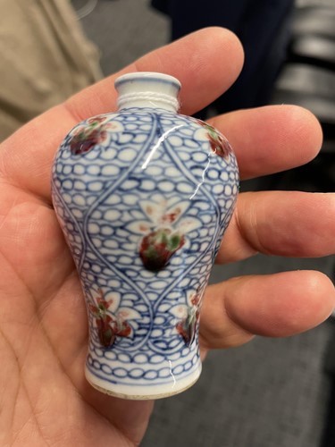 Lot 207 - Two Chinese porcelain miniature meiping vases,...