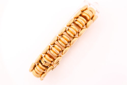 Lot 271 - A French yellow precious metal bracelet,...