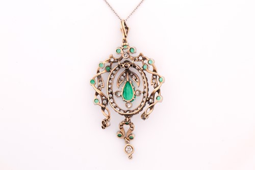 Lot 28 - An Edwardian emerald and diamond pendant, of...
