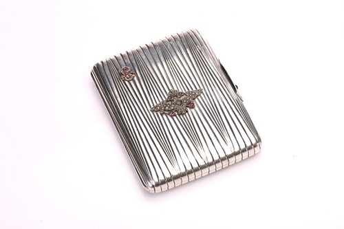 Lot 493 - An early 20th-century Russian silver cigarette...