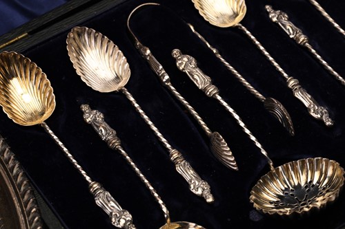 Lot 617 - A mixed collection of silver and white metal...