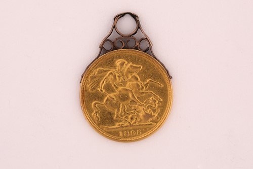 Lot 603 - An assortment of small silver items including...