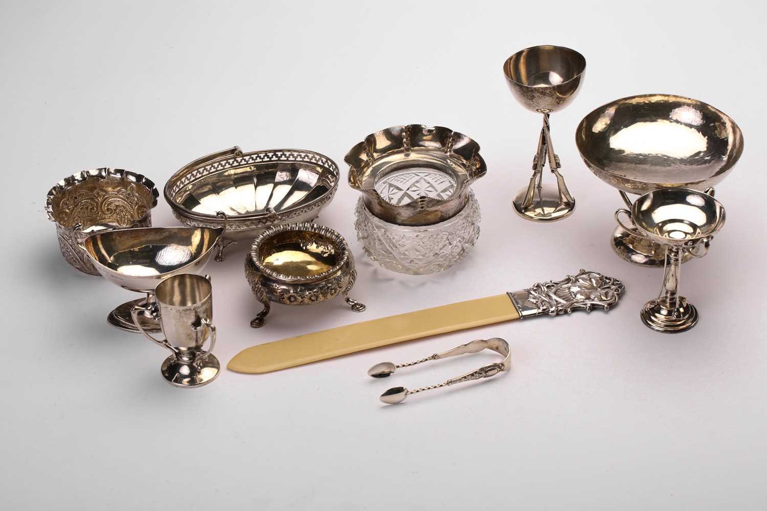 Lot 622 - A Skinner and Co. silver Arts and Crafts bowl...