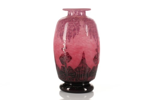 Lot 526 - A 20th century Le Verre Francais cased and...