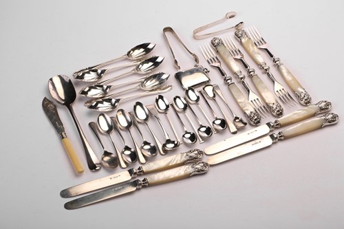 Lot 599 - A collection of silver flatware and cutlery...