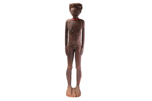 Lot 124 - A Chokwe (Tchokwe) standing figure of a young...