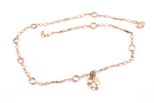 Lot 208 - A 9ct yellow gold long chain, the links of...