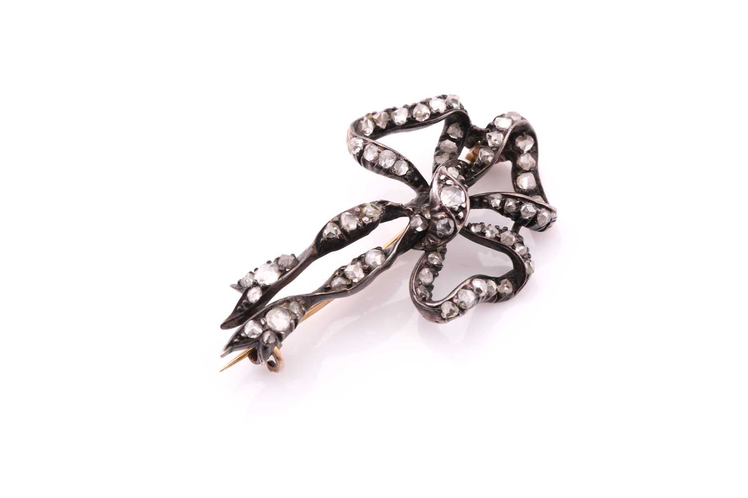 Lot 279 - Victorian ribbon tied bow brooch, late 19th