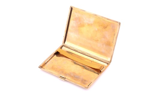 Lot 486 - A 9ct yellow gold cigarette case, rectangular...