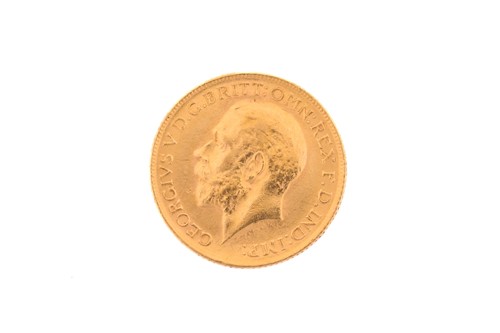 Lot 479 - A George V 1912 gold sovereign