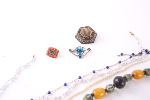 Lot 321 - A collection of 19th century and later...