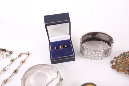 Lot 321 - A collection of 19th century and later...