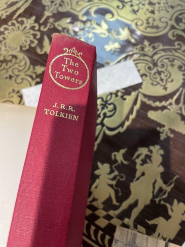 Lot 414 - Tolkein, J.R.R. Lord of the Rings Trilogy The...