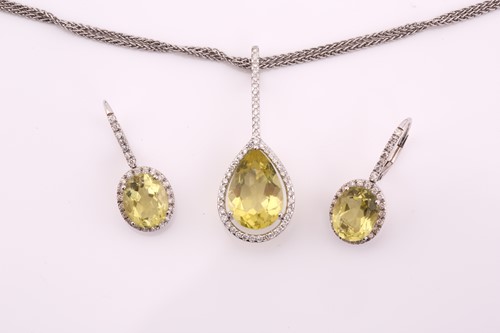 Lot 280 - A citrine and diamond set necklace and...