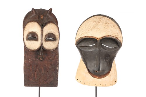 Lot 142 - A Luba zoomorphic Monkey mask, Democratic...