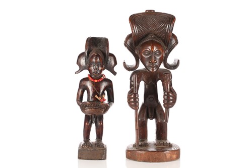 Lot 130 - A Tchokwe (Chokwe) figure of Chibinda Ilunga,...