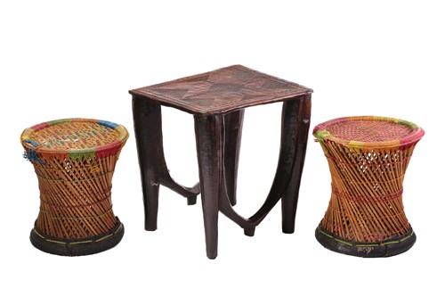 Lot 4 - A Nupe table, Nigeria, with incised lozenge...