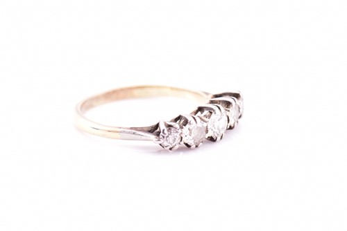 Lot 75 - A graduated five stone diamond ring, set with...