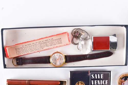 Lot 10 - A box filled with coins, pens, watches,...