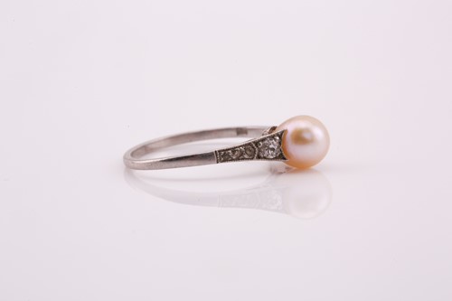 Lot 72 - An art deco style pearl and diamond ring,...