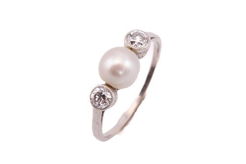 Lot 187 - A pearl and diamond ring, comprises an...