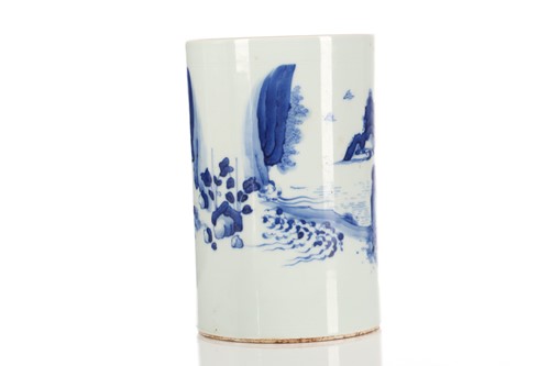 Lot 129 - A Chinese porcelain blue & white bitong, in...