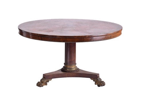 Lot 333 - An early 19th century figured rosewood...