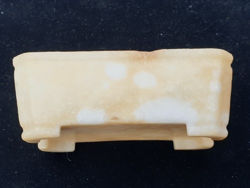 Lot 289 - Two Chinese jade archers rings, internal...