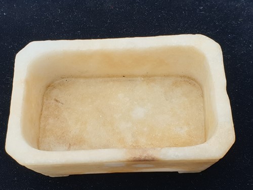 Lot 289 - Two Chinese jade archers rings, internal...