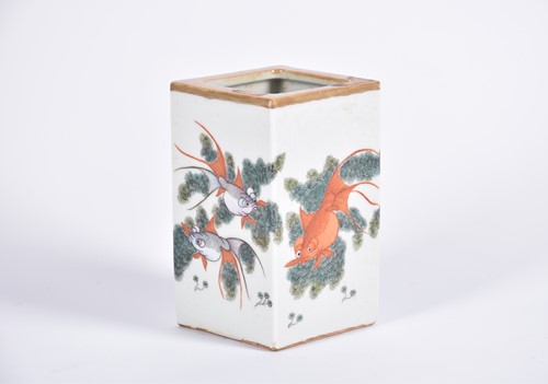 Lot 175 - A Chinese porcelain bitong, of square form,...