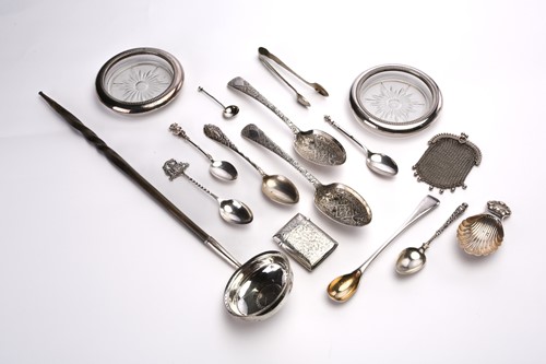 Lot 450 - A small collection of silver and plated wares...