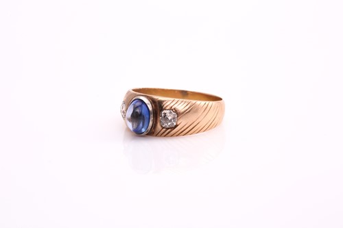 Lot 173 - A sapphire and old-cut diamond ring, comprises...