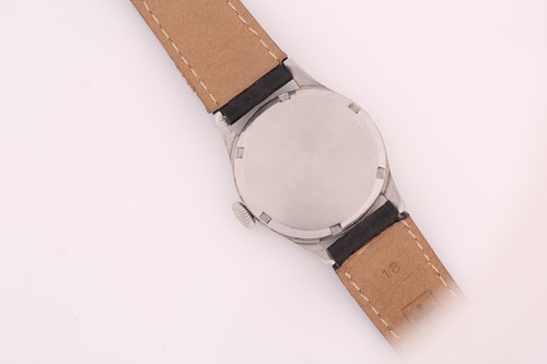 Lot 385 - A WW2 Omega Pilots watch K.501, with a...