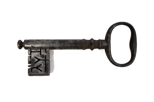 Lot 334 - A 19th-century espionage concealment key with...