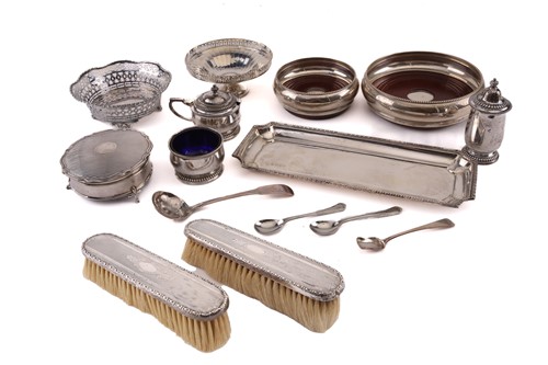 Lot 476 - A small collection of silver items to include...