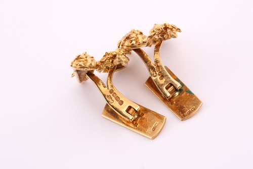 Lot 38 - A pair of Crinnan Jewellery Ltd. modernist...